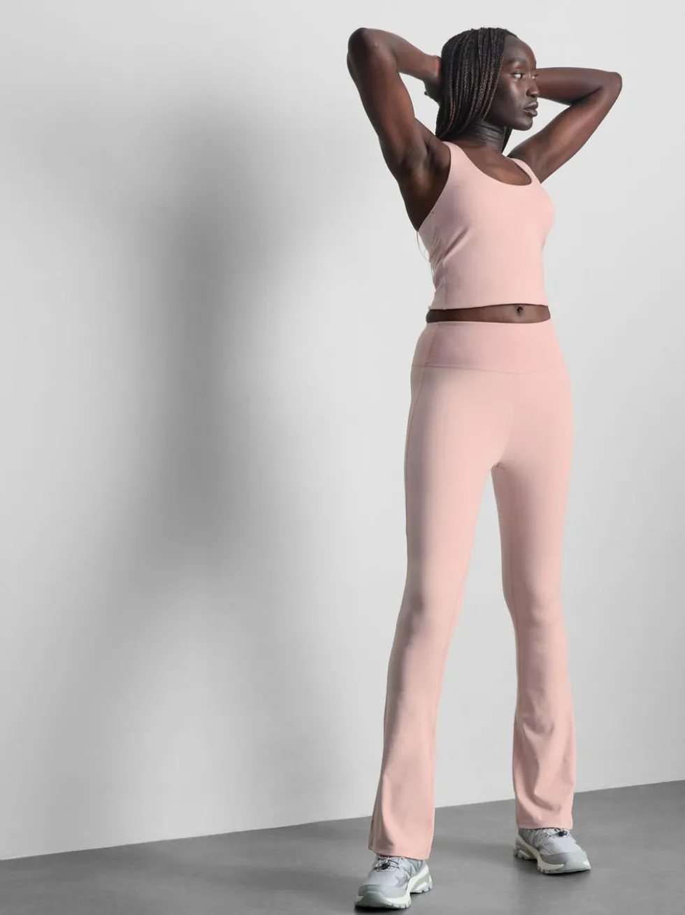 Active-Leggings mit hohem Bund und ausgestelltem Bein