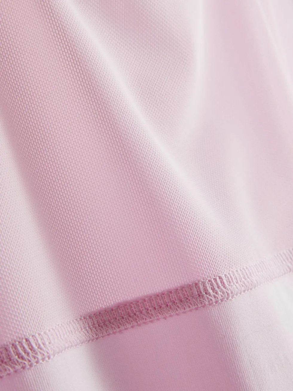 Active-Top mit Netzeinsätzen