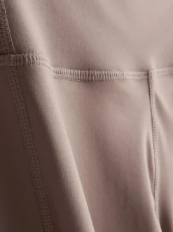 Active-Yogashorts mit hohem Bund
