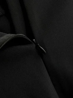 Asymmetrischer eleganter Minirock