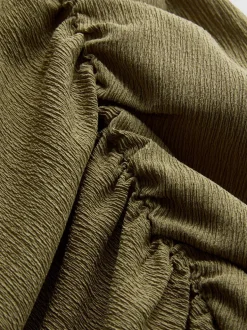 Asymmetrisches Top in Knitteroptik