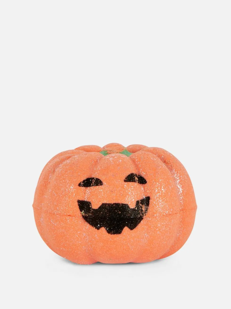 Badebombe in Halloween-Kürbisform