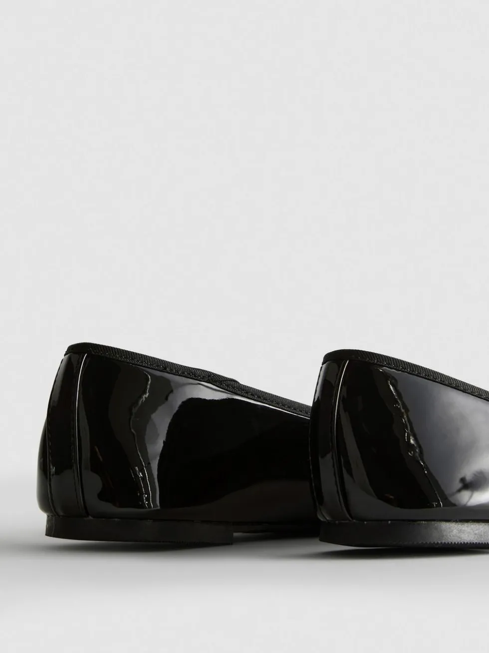 Ballerinas in Lackoptik