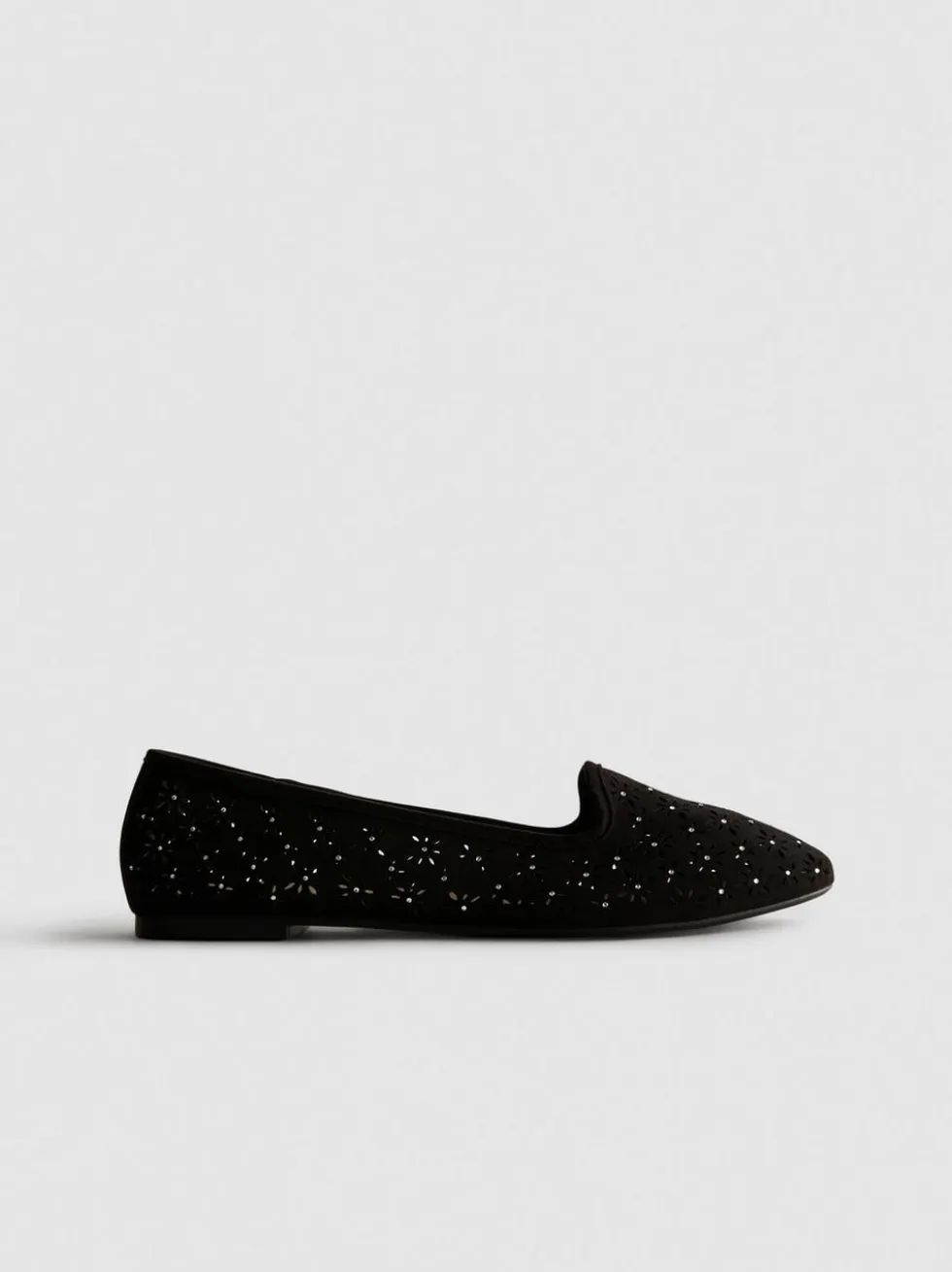 Ballerinas mit Cut-outs