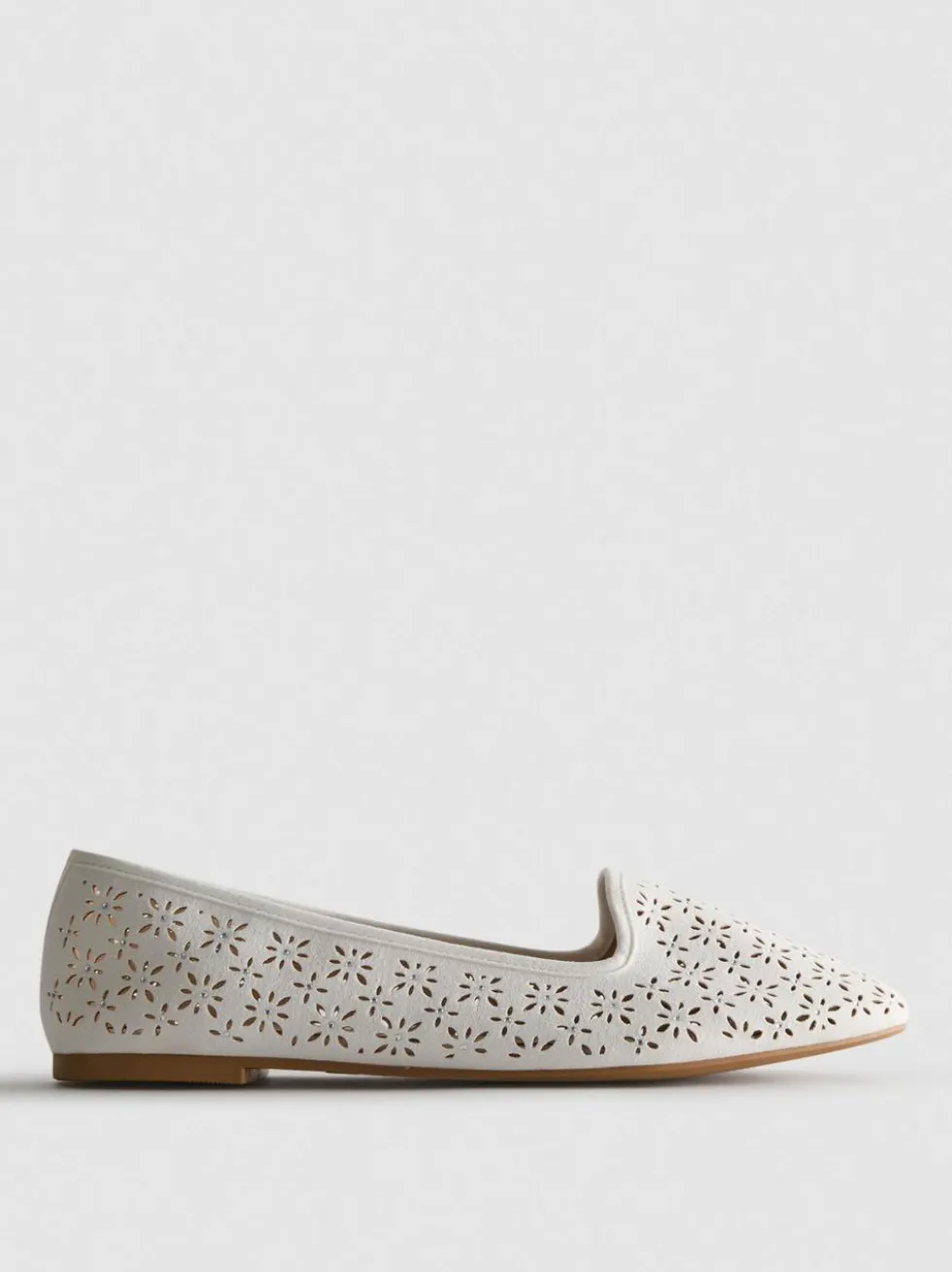 Ballerinas mit Cut-outs