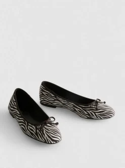 Ballerinas mit Schleife