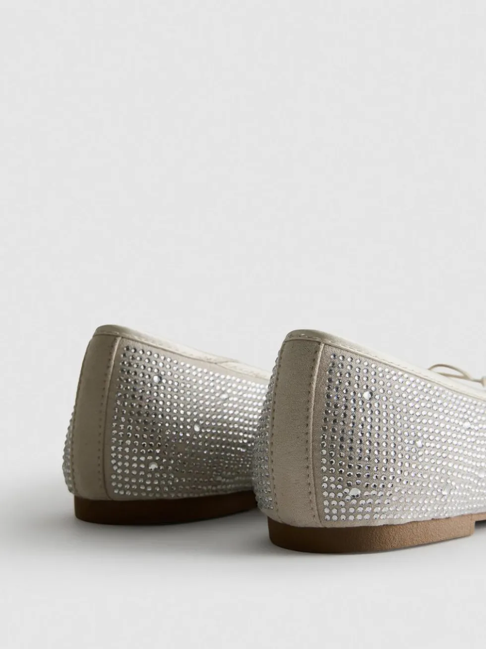 Ballerinas mit Strasssteinen