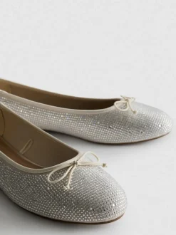 Ballerinas mit Strasssteinen