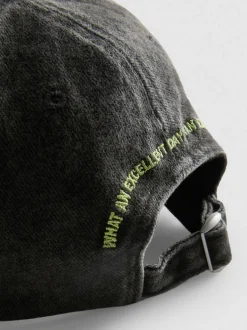 Basecap mit „The Exorcist“ Stickerei