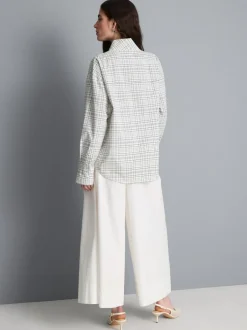 Baumwoll-Bluse mit hohem Kragen und Karomuster