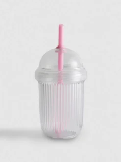 Becher für Kaltgetränke mit Trinkhalm