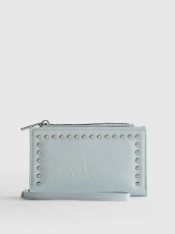 Brieftasche mit Nieten