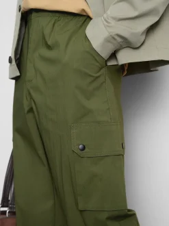 Cargohose im Utility-Stil