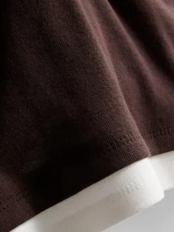 Doppellagiges T-Shirt mit Rundhalsausschnitt