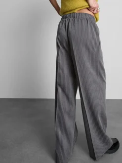 Elegante Jogginghose mit weitem Bein