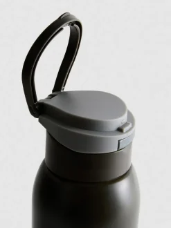Farbblock-Trinkflasche
