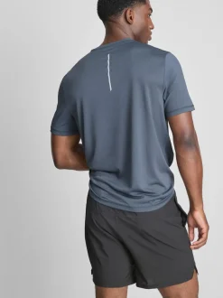 Fitness-T-Shirt mit Einsätzen