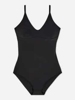 Geformter Body