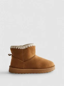 Gefütterte Stiefeletten