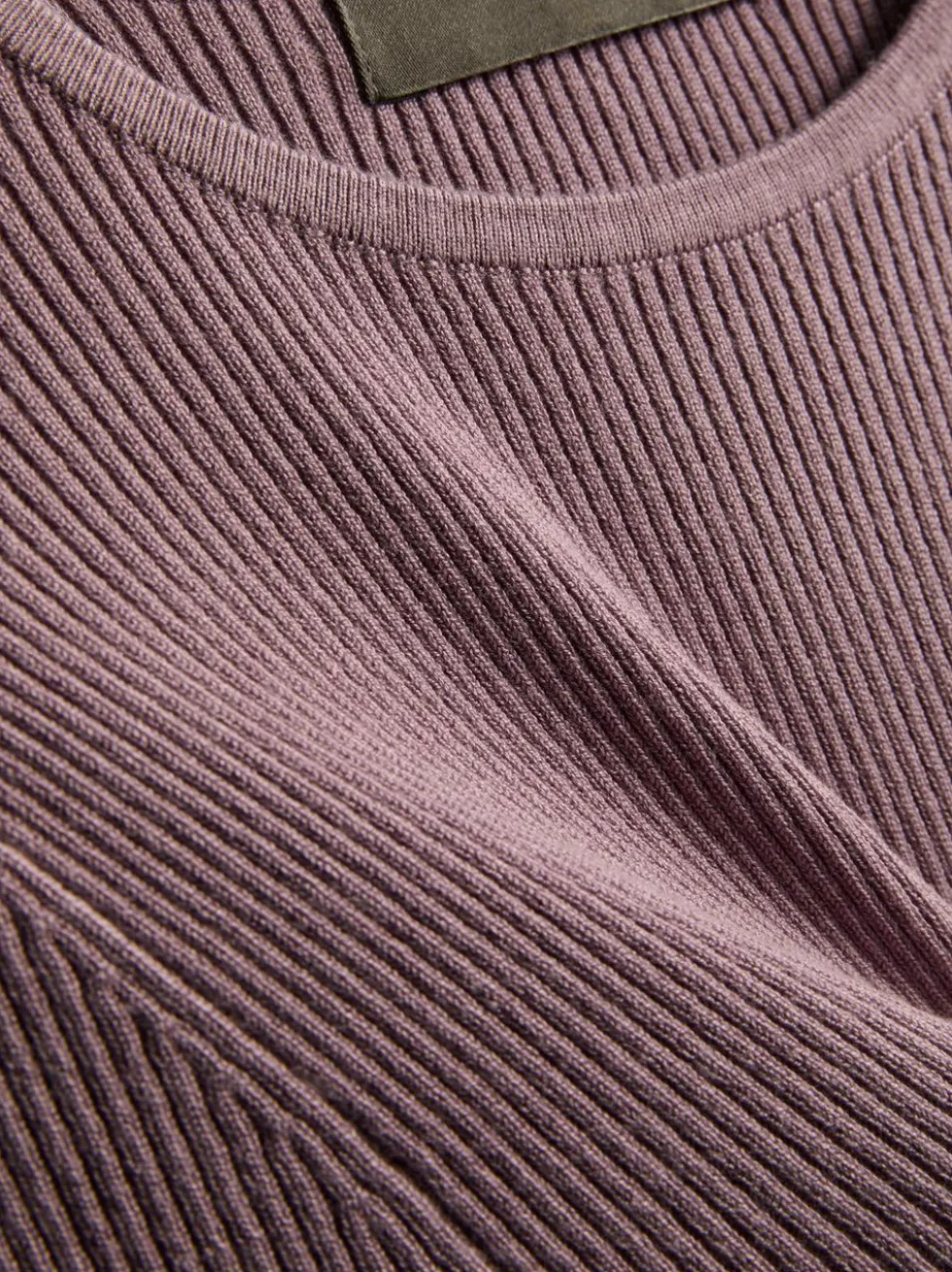 Gerippter Pullover mit Rundhalsausschnitt