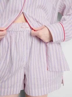 Gestreifte Baumwoll-Schlafshorts mit Room Service-Print