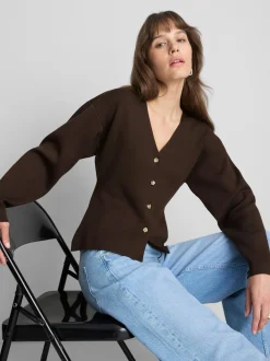Gestrickter Cardigan mit Knopfleiste