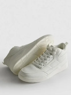 High-Top-Sneaker