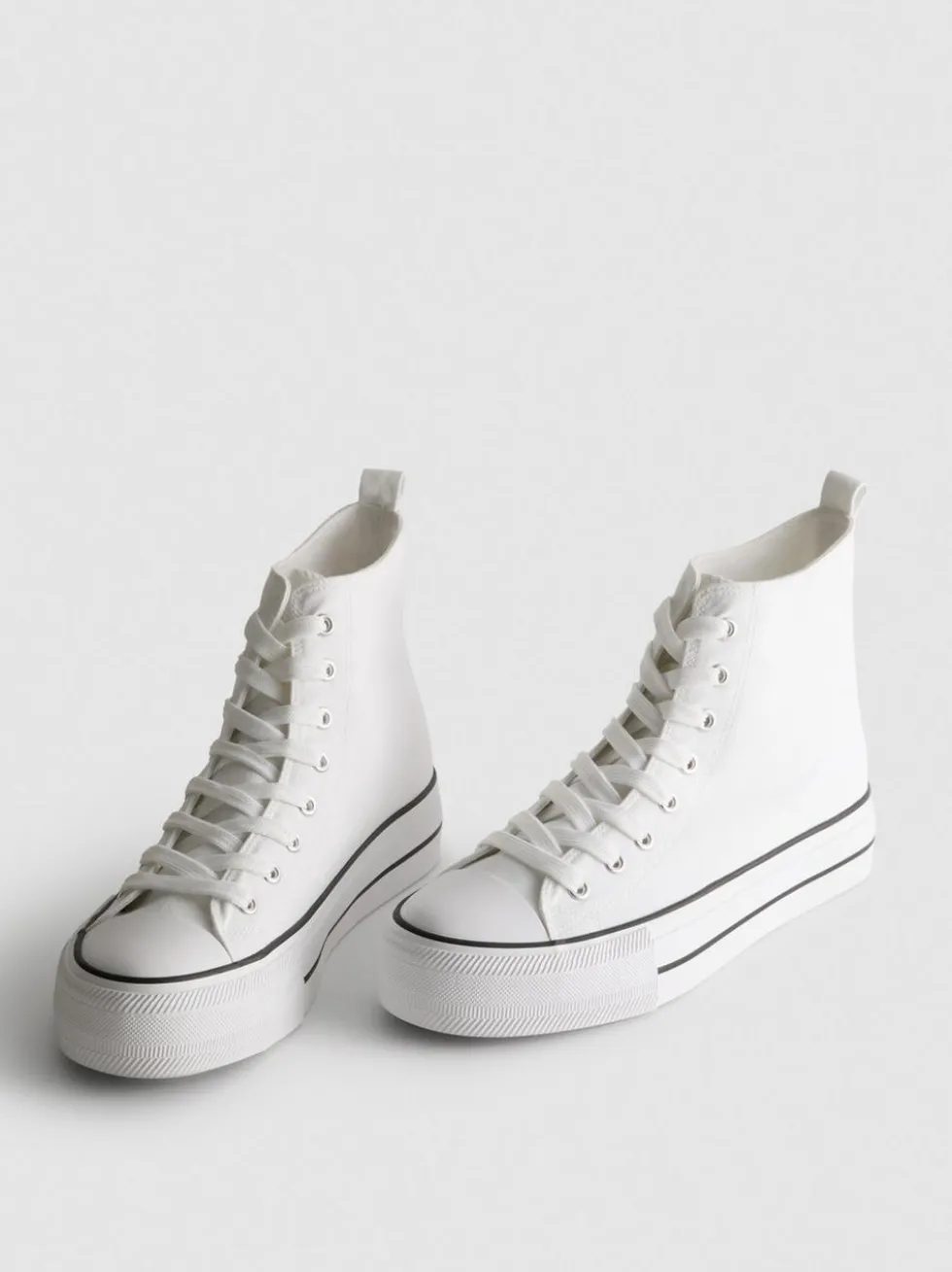 High-Top-Sneaker aus Canvas