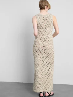Häkel-Maxikleid mit geometrischem Muster