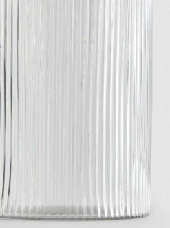 Hohes Aufbewahrungsgefäß aus geriffeltem Glas