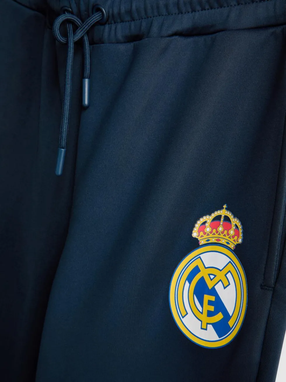 7–15 Jahre | „Real Madrid CF“ Jogginghose in Blockfarben