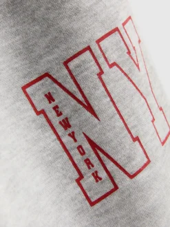 1–9 Jahre | Sweatshirt und Jogginghose mit hohem Modalanteil und „Brooklyn“-Grafik