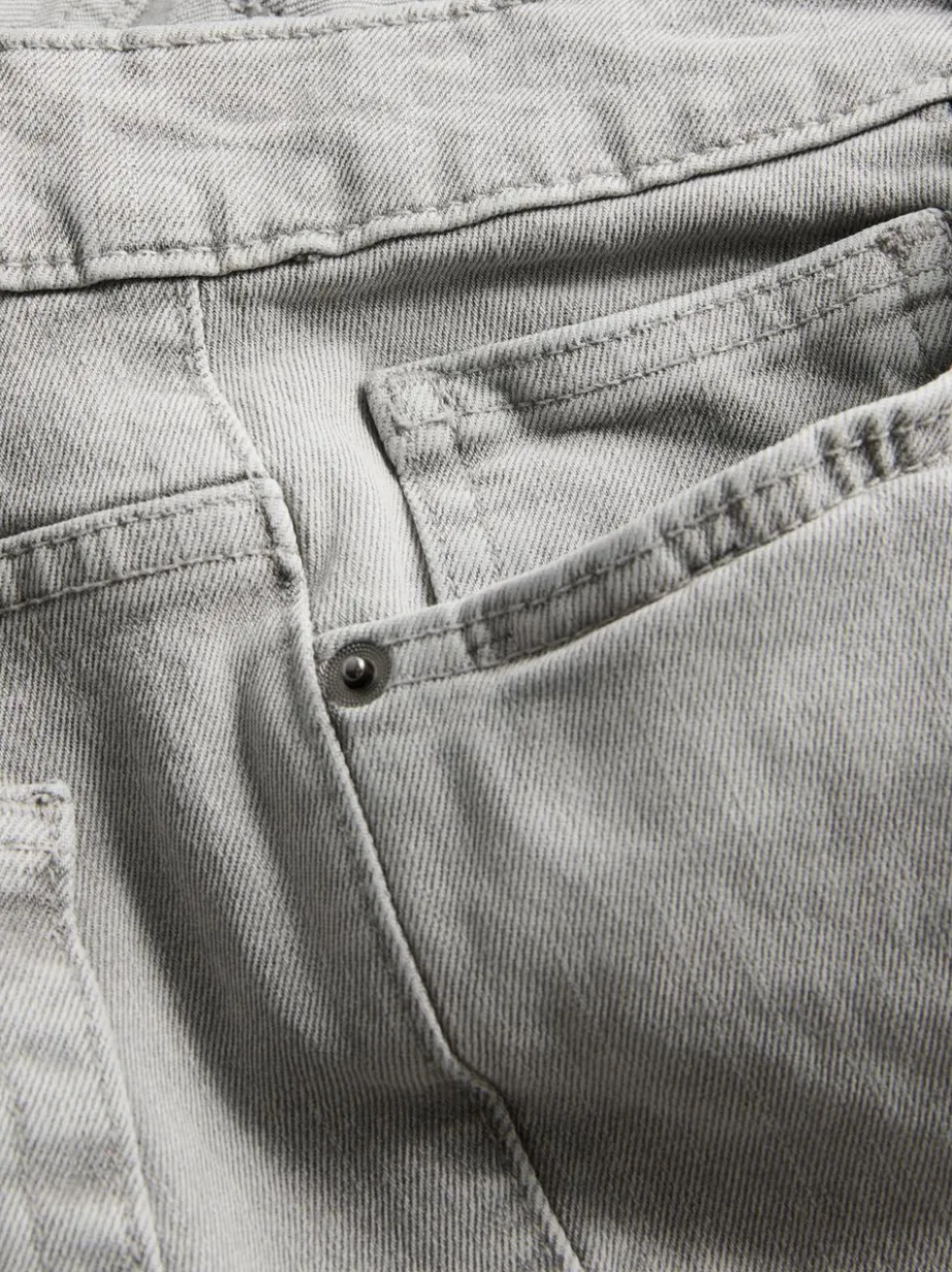 Jeans mit geradem Bein und mittlerer Leibhöhe