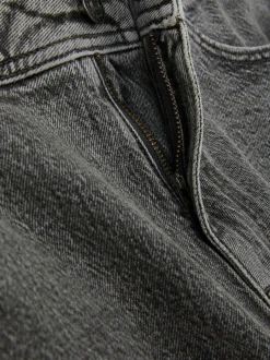 Jeans mit geradem Bein und mittlerer Leibhöhe