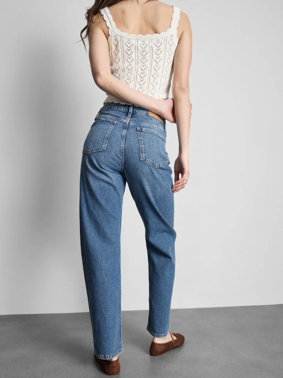 Jeans mit hohem Bund und geradem Bein