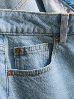 Jeans mit hohem Bund und geradem Bein