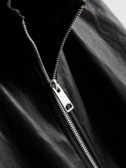 Kunstlederjacke mit Trichterkragen