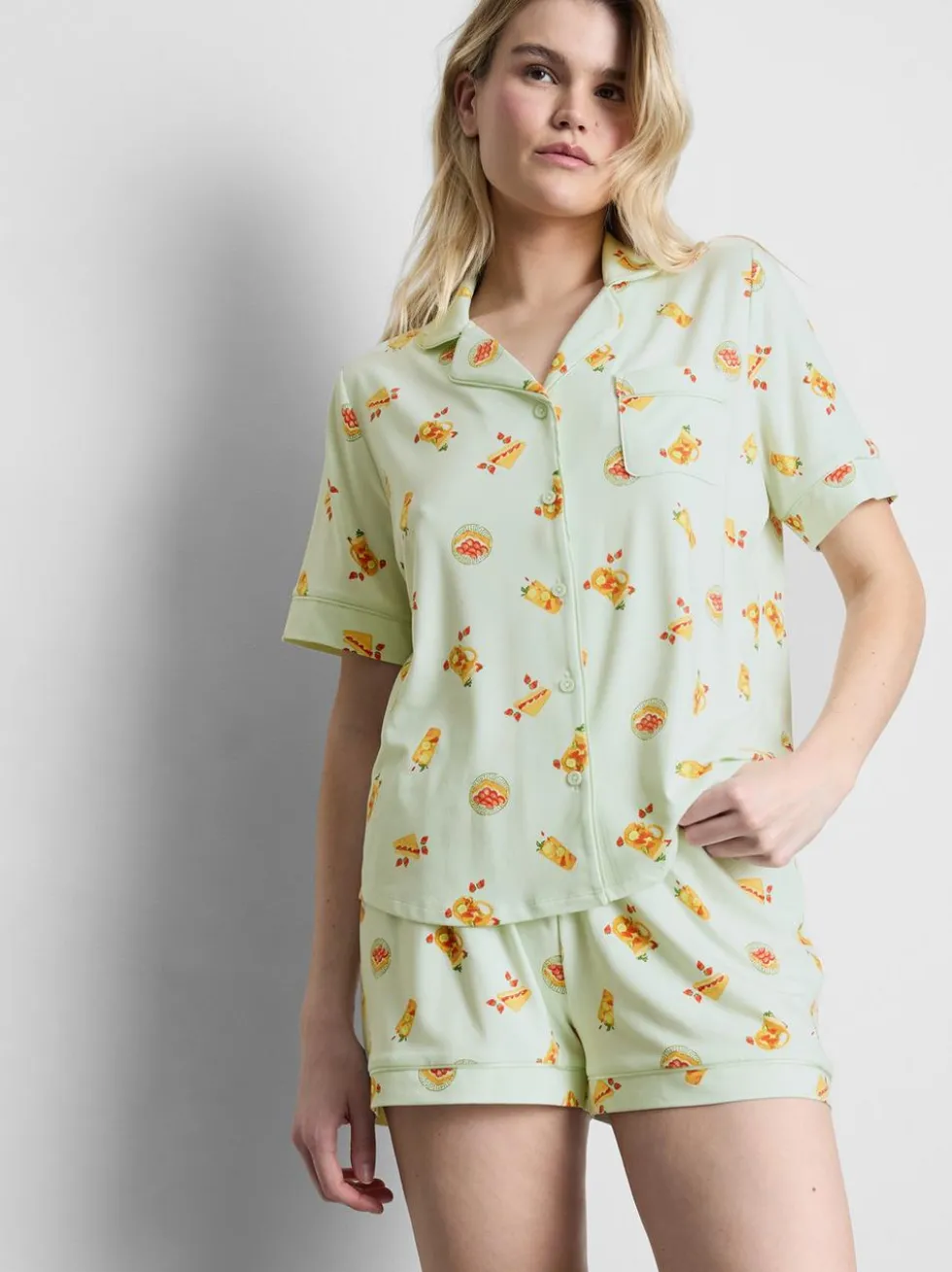 Kurzer Boyfriend-Schlafanzug mit Print