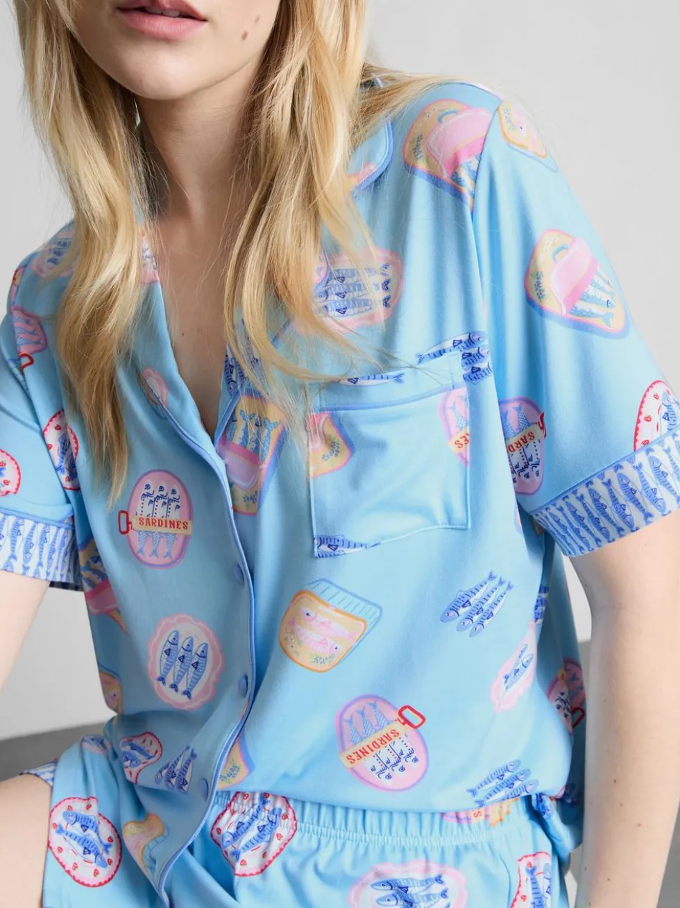 Kurzer Boyfriend-Schlafanzug mit Print