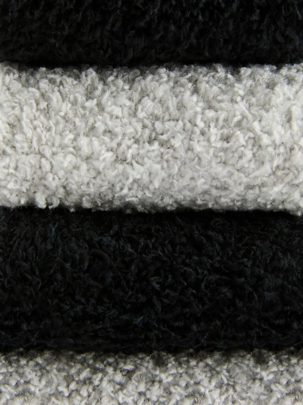 Kuschelige Bouclé-Socken, 2er-Pack
