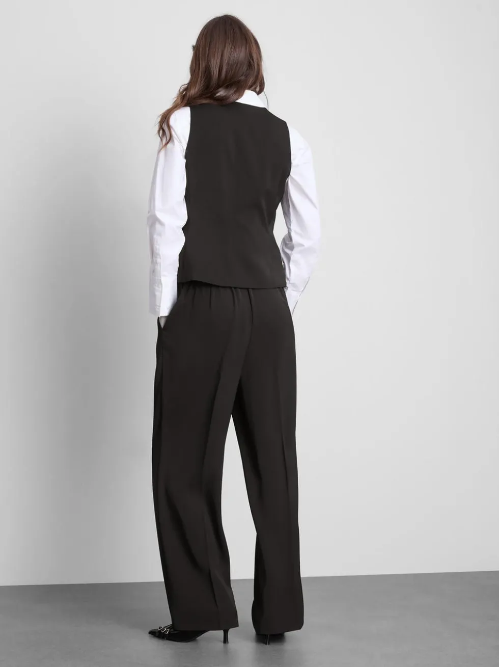 „Lila“ Hose mit geradem Bein