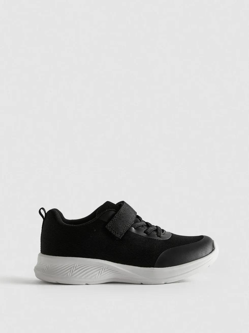 Low-Top-Sneaker