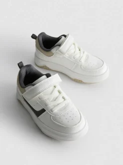 Low-Top-Sneaker