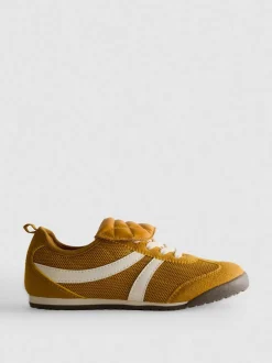 Low-Top-Sneaker