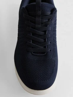 Low-Top-Sneaker