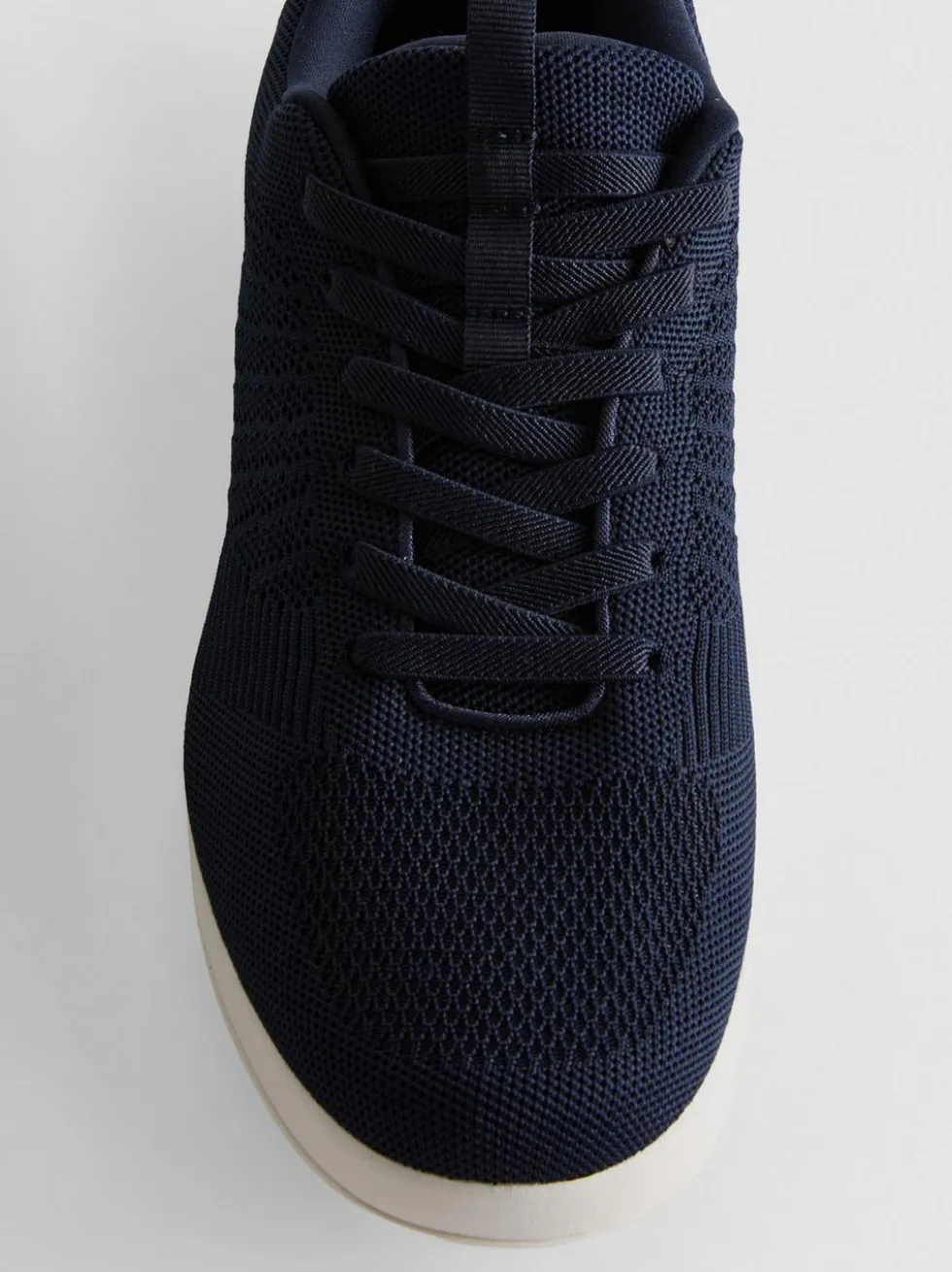 Low-Top-Sneaker