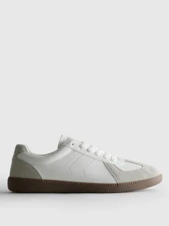 Low-Top-Sneaker