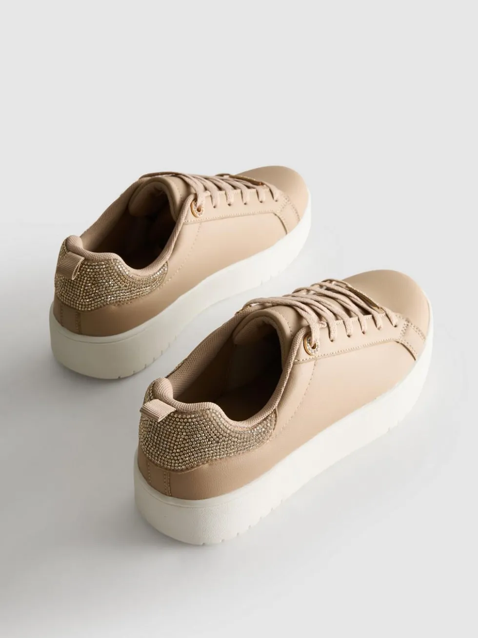 Low-Top-Sneaker mit Strasssteinen