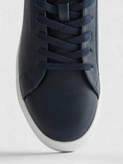 Low-Top-Sneaker zum Schnüren