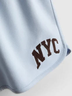 Lässige „NYC“ Shorts mit hohem Baumwollanteil